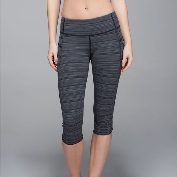 Lululemon Run: Top Speed Crop - Picture 16 of 16